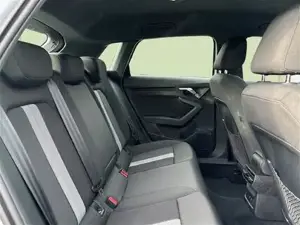 Audi A3 DAB-Tuner // Anhängerkupplung // Klimaautomatik Bild 11