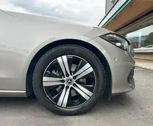 Mercedes-Benz C-Klasse Bild 5