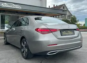 Mercedes-Benz C-Klasse Bild 2