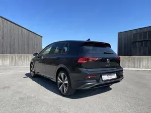 VW Golf Bild 2