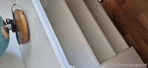 Schönes weißes Sideboard Bild 3