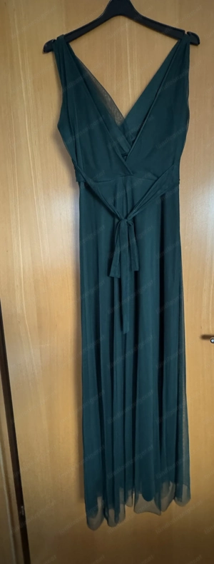 Abendkleid Bild 4