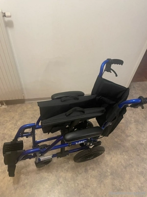 Transportrollstuhl Vermeiren Bild 4