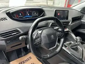 Peugeot 3008 Bild 10