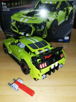 Lego Technik Ford Mustang  Bild 2