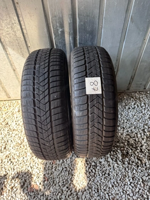 2x Pirelli Sotto Zero 3 Winterreifen * 205 60 R17 93H