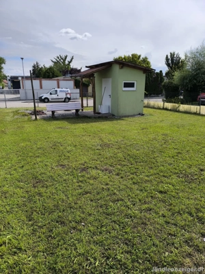 Privat Eckgrundstück