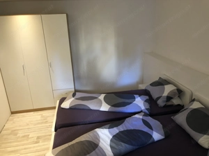 Wohnen auf Zeit! 2 Zi. 64qm  mit 20qm Garten  Bild 7