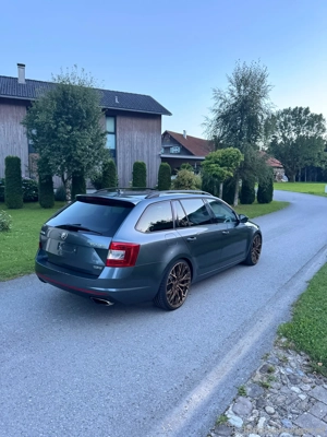 Skoda Octavia Rs 2.0TSI Bild 4
