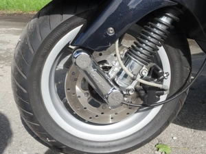 Vespa Granturismo 200L Bild 6