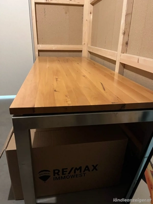 Massivholz-Esstisch Bild 3