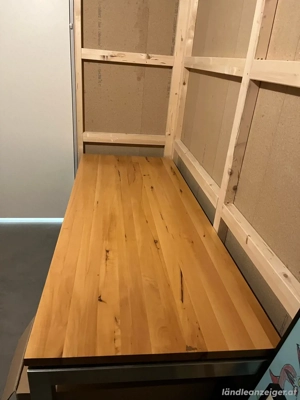 Massivholz-Esstisch Bild 2