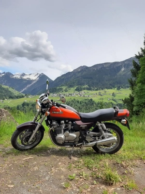 Kawasaki Zephyr 750 Bild 2