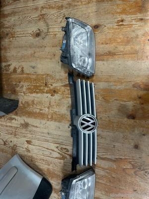 Golf 4 Scheinwerfer Li und Re + Grill Bild 4