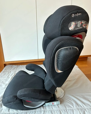Hochwertiger Kindersitz plus Schutzbezüge Bild 3