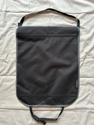 Hochwertiger Kindersitz plus Schutzbezüge Bild 4