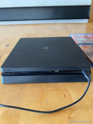 Playstation 4 Slim mit Zubehör Bild 5