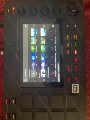 MPC Live mit Gig bag Bild 6