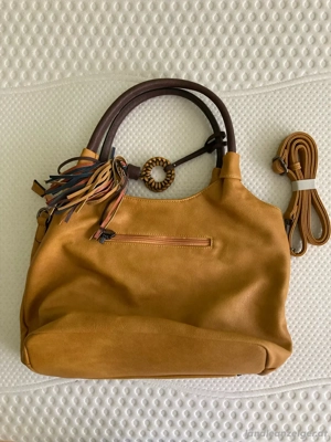 Handtasche aus Kunstleder, neu Bild 2