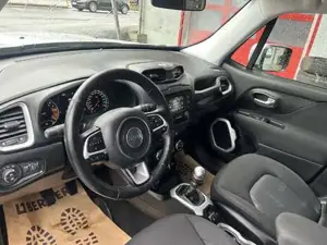Jeep Renegade Bild 9