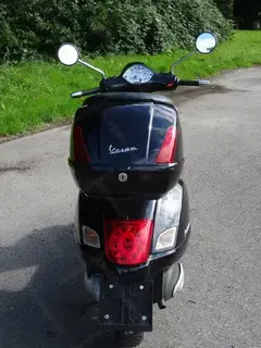 Vespa Granturismo 200L Bild 7