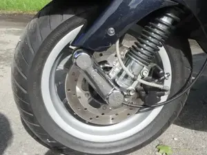 Vespa Granturismo 200L Bild 6