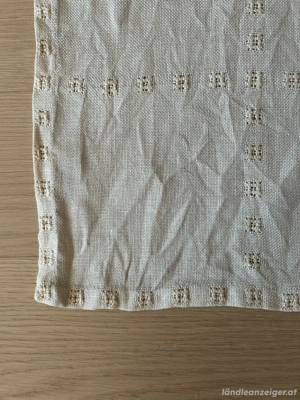 Handarbeit: Tischläufer Bild 2