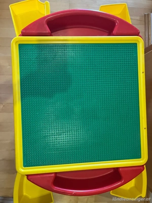 Lego Tisch Bild 4