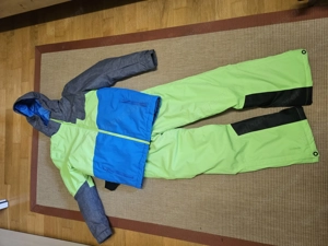 Schianzug McKINLEY - 164 - NEU