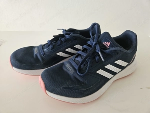 Turnschuhe Größe 36