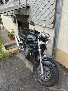 Suzuki Bandit 1200, GV75A Bild 5
