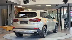 BMW X5 Bild 9
