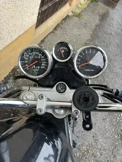 Suzuki Bandit 1200, GV75A Bild 4