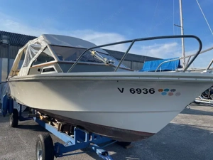 Motorboot günstig zu verkaufen Bild 3