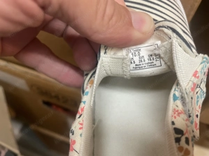 Vans Toddler Slip-On EU 26.5 beige mit Streifen und Blumenmuster Mädchen Bild 6