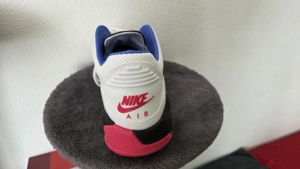 Verkaufe Nike Air Jordan sneaker Bild 2