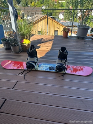 Snowboard burton + boots neuwertig  Bild 3