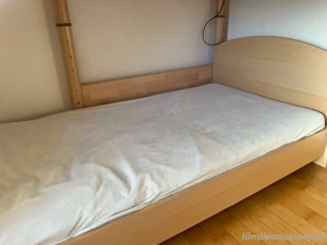 Gitterbett umbau auf normales Bett mit viel Zubehör Bild 2