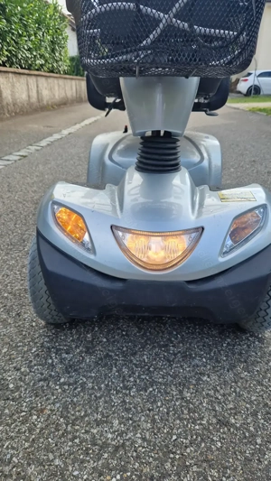 Invacare Orion Rentnermobil Bild 2 Invacare Orion Rentnermobil Bild 2