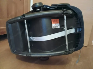 Maxi Cosi Babyschale inkl. Isofix Bild 4