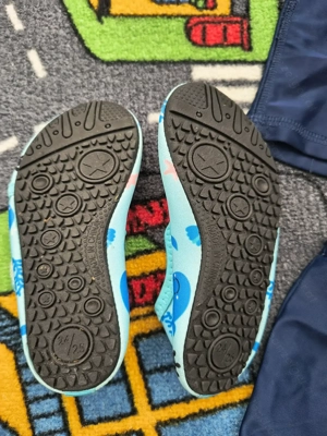 Kleinkind UV-Schutzbadegewand Gr. 98 104 Bild 4