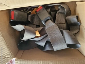 Suzuki Samurai Sicherheitsgurte