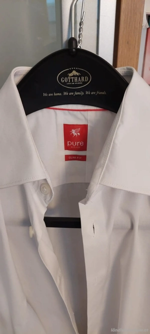 Herren Anzug mit Fliege und Einstecktuch Bild 5