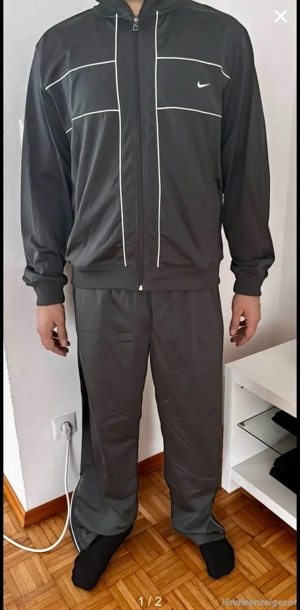 Nike Trainingsanzug Bild 2