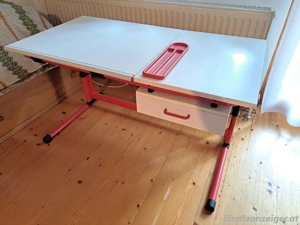 Schreibtisch  Bild 3