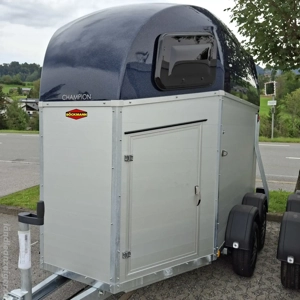 Pferdeanhänger Böckmann Esprit