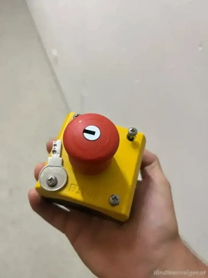 Not Halt Schlüsselschalter