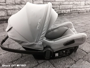 kinderwage+ kindersitzküche+nuna Autokindersitz Bild 5