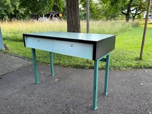 Kinderschreibtisch   Schulbank,  60iger Jahre Bild 2