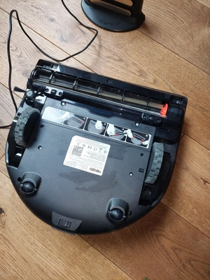 Saugroboter neato d8 Bild 2